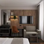 Metropol 4*