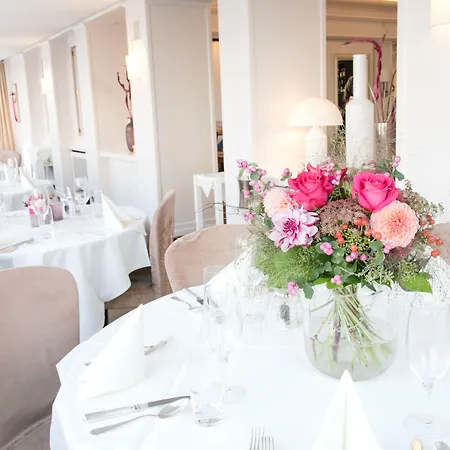 Tailormade Metropol St Gallen 4* St. Gallen