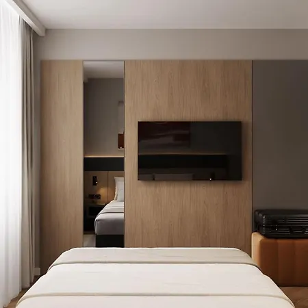 Metropol Hotel 4*