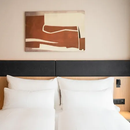 Metropol Hotel 4*